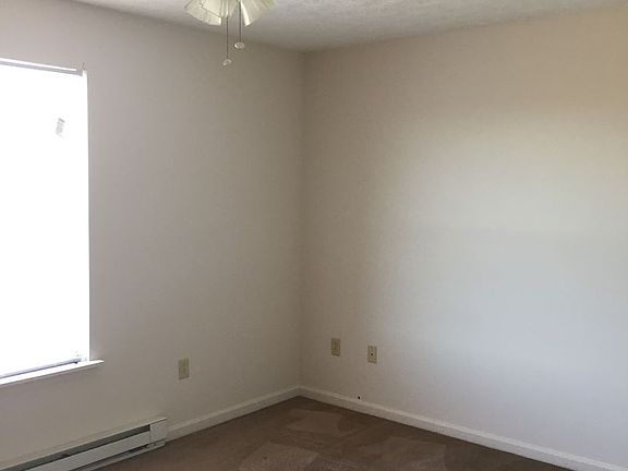 2nd image of 146 S Killarney Ln APT 11