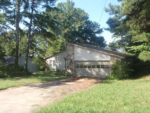 2nd image of 1334 Country Downs Dr