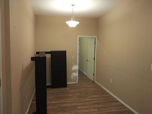 NOTE: all rooms have been painted and cleaned since photos