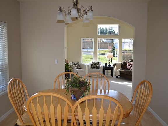 Dining room opens to living 