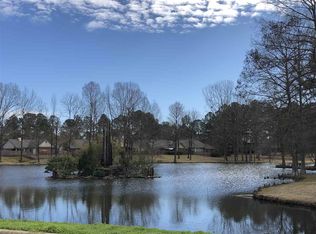 87 Shore Dr, Clinton, MS 39056