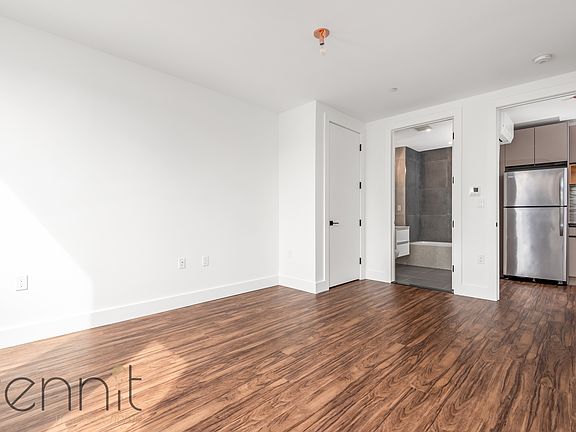 5th image of 26-24 4th St #207A