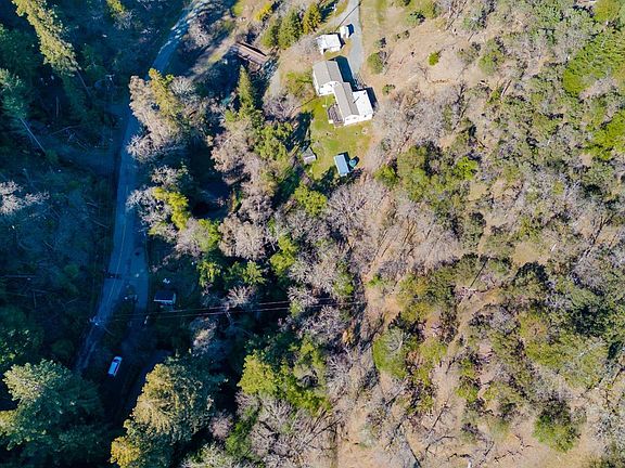 3rd image of 15751 Tomki Road