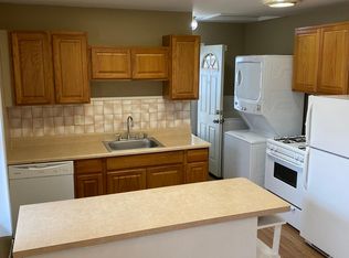 10240 Corning Ave, Oak Park, MI