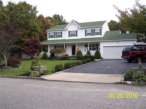 1st image of 17 Wagon Wheel Ln