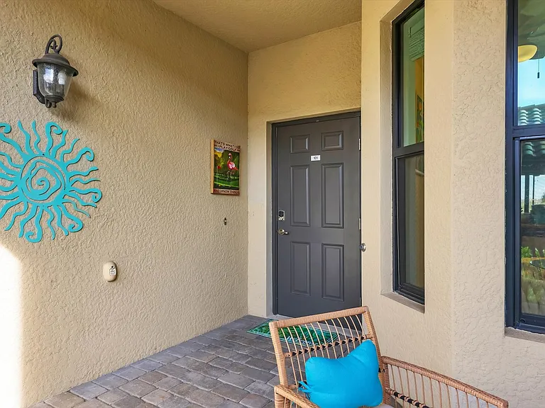 5558 Palmer Cir #101 — Photo 43