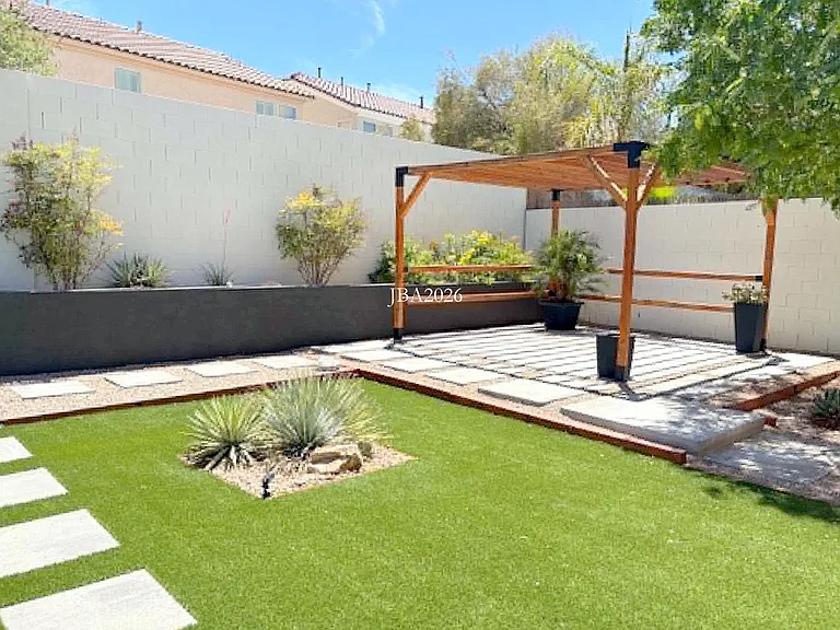 209 Willow Pond Ct — Photo 21