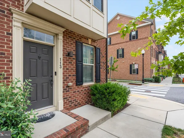113 S Newkirk St, Baltimore, MD 21224
