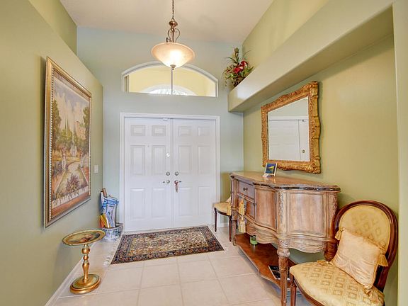 3rd image of 5614 Bermuda Dunes Cir