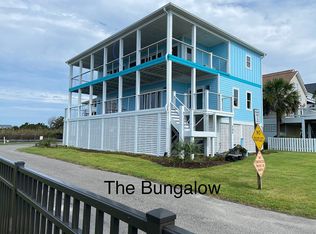 121 SE 72nd St, Oak Island, NC 28465