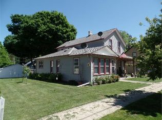 444 1/2 Mechanic St, Fort Atkinson, WI 53538