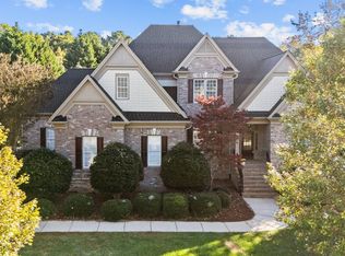 1088 Tacketts Pond Dr, Raleigh, NC 27614