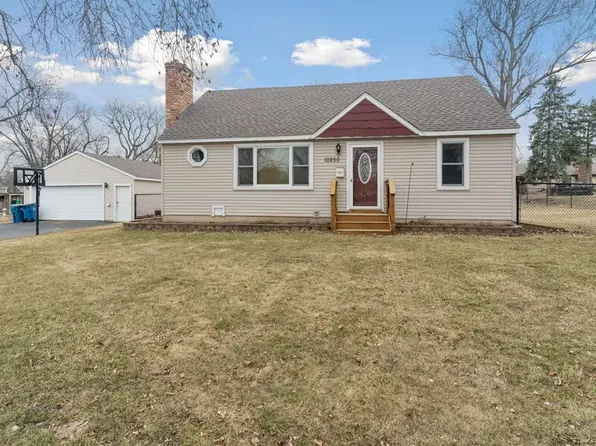 10250 Pleasant Ave S, Bloomington, MN 55420