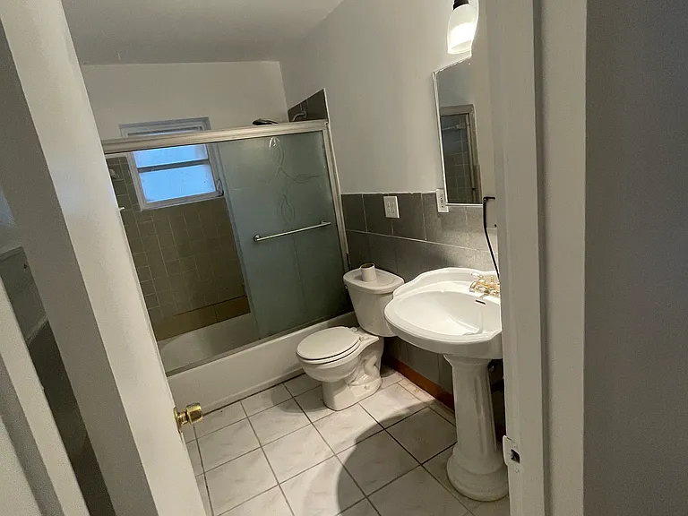 509 Elm Dr — Photo 4