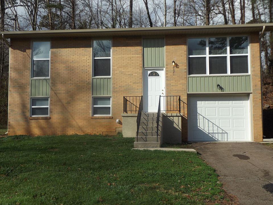 1st image of 6521 NW Ellesmere Dr