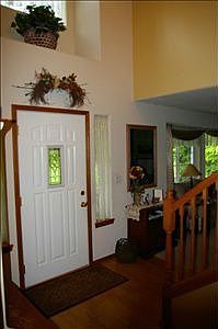 3rd image of 7439 Chinook St NE