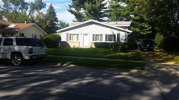 2nd image of 346 Winnebago St