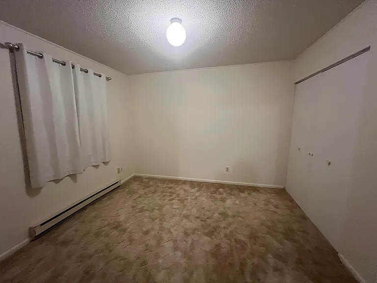 3307 Hall St — Photo 11
