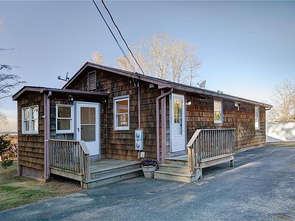 2nd image of 35 Corys Ct
