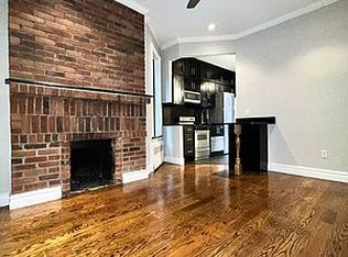 209 E 25th St APT 3G, New York, NY 10010