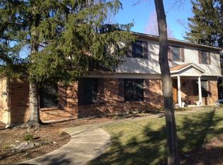 7946 Huntersknoll Ct, Cincinnati, OH 45242