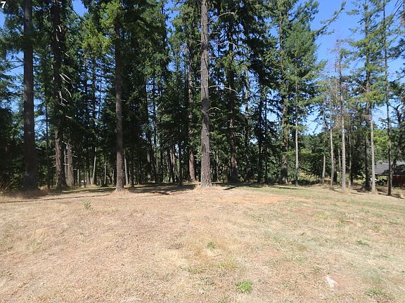 3rd image of 87592 Oak Hill Dr