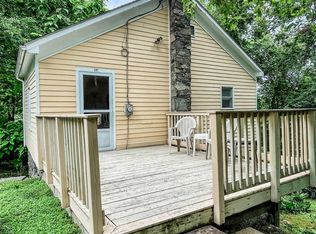 107 Ward Rd, Salt Point, NY 12578