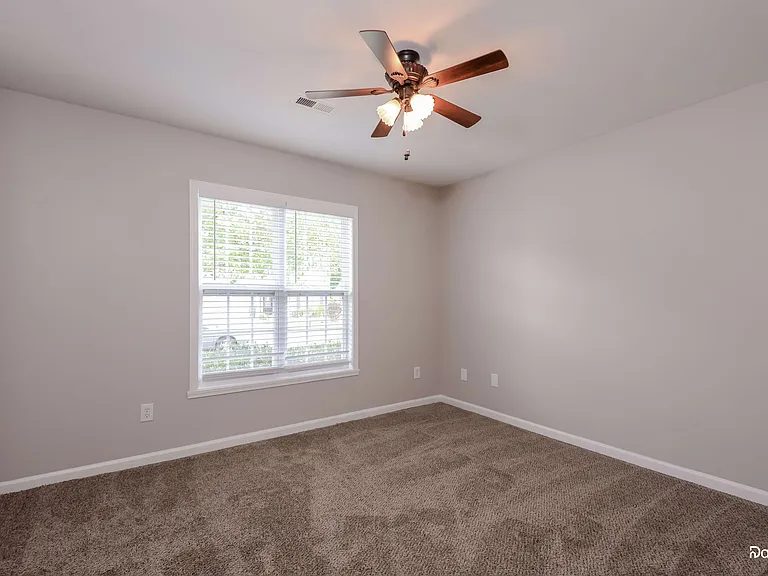 4579 River Gate Dr — Photo 12