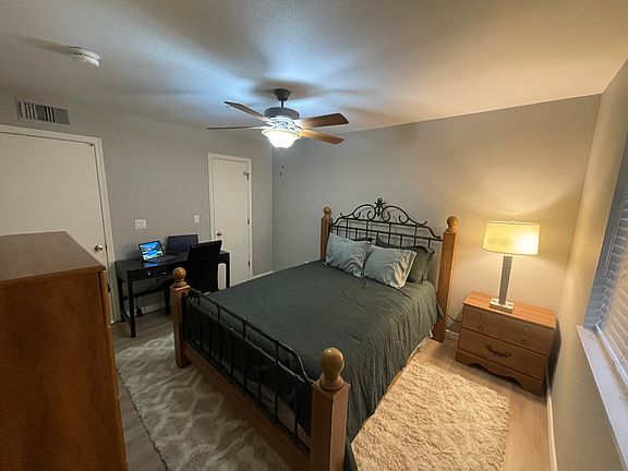 4th image of 1385 W University Ave Unit 227
