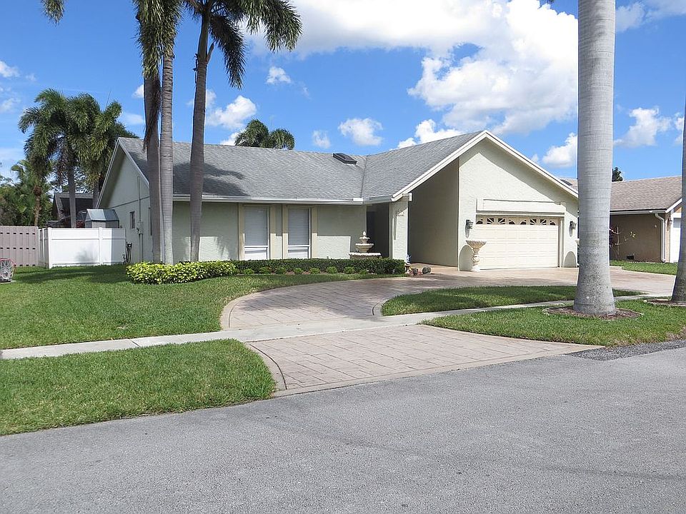 1st image of 8551 NW 51st Ct