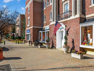 105 Seventh Street #10, Garden City, NY, 11530