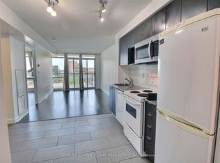 15 Fort York Blvd #711, Toronto, ON M5V 3Y4