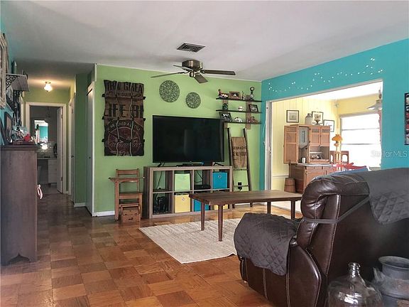 4th image of 248 Cocoa Ln