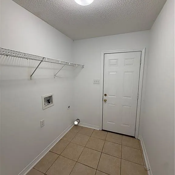 307 4th Ave — Photo 8