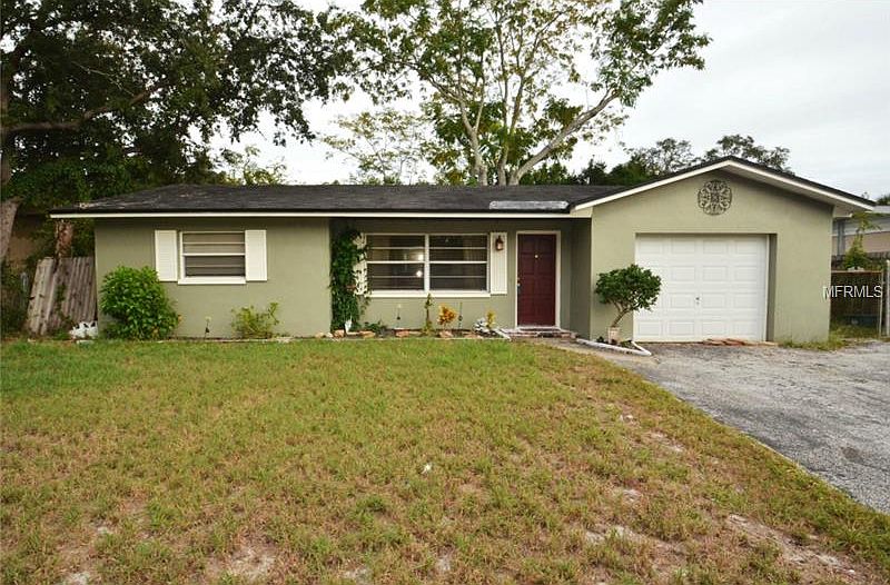 1st image of 630 Palm Pl