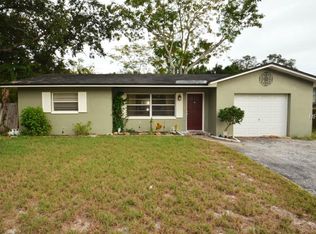 630 Palm Pl, Safety Harbor, FL 34695