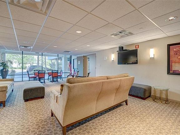 5th image of 150 Belleview Blvd APT 203