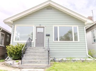 829 Johnson St, Gary, IN 46402