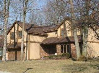 4340 Candlewood Ln, Sylvania, OH 43560