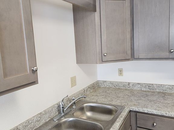 2nd image of 2400 S Sycamore Ave #25