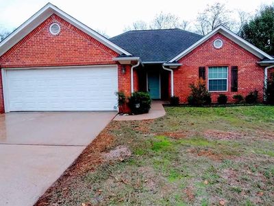 403 Husky Dr, Lindale, TX, 75771