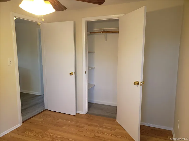 478 Old Farmingdale Rd #B — Photo 18