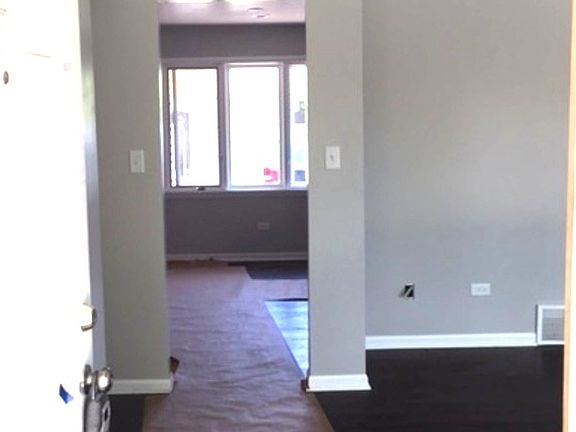 3rd image of 18315 De Jong Ln