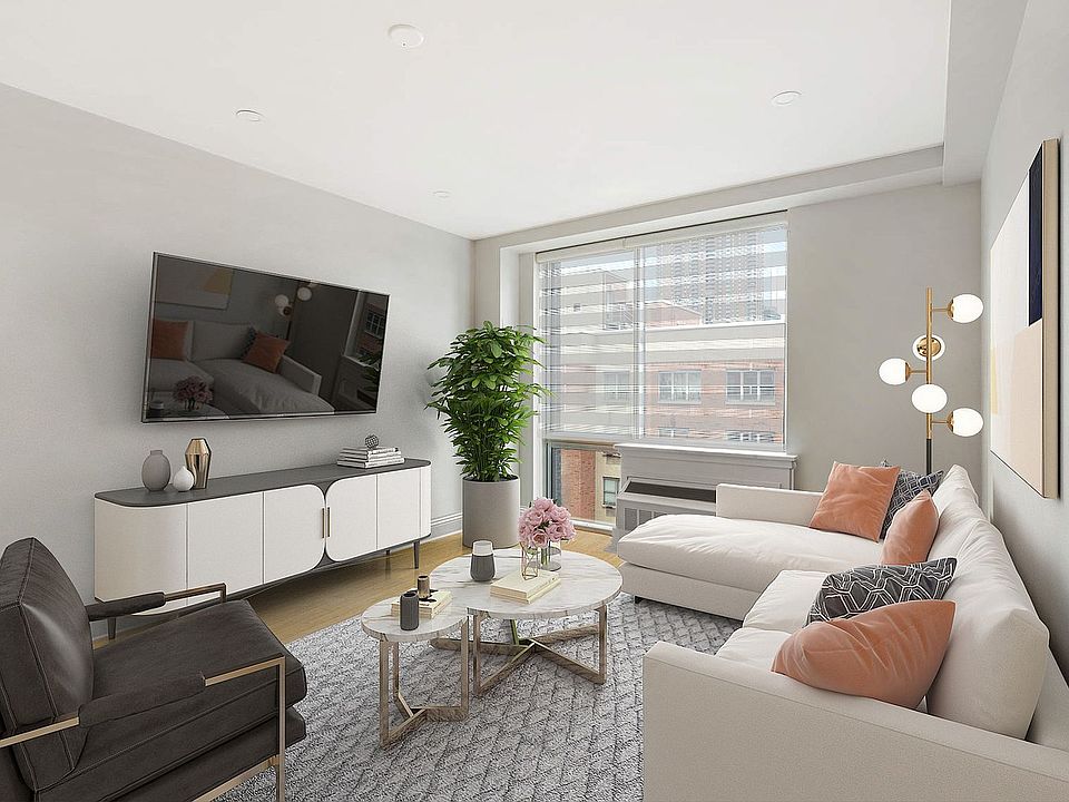 1st image of 505 W 47th St Penthouse 2S