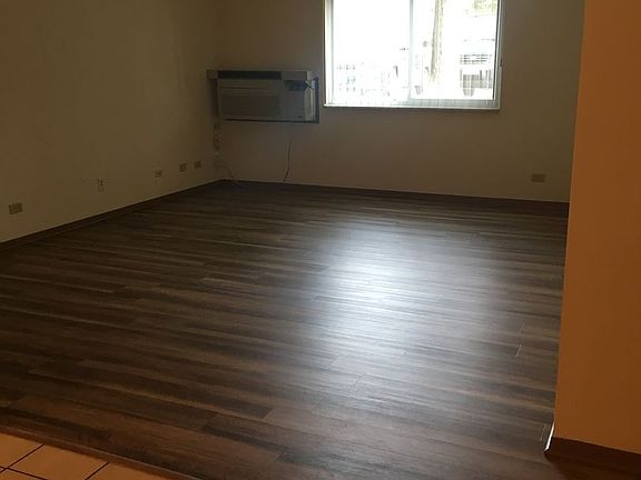3rd image of 404 Donin Dr APT 103