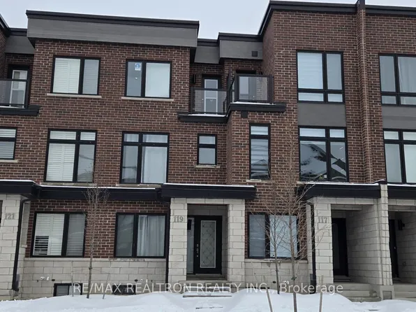 119 Cornell Rouge Blvd, Markham, ON L6B 1R1