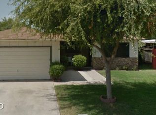 1263 Hume Dr, Sanger, CA 93657