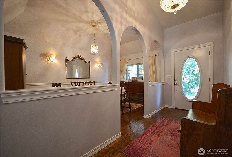 4th image of 14913 Champion Estates Drive SE