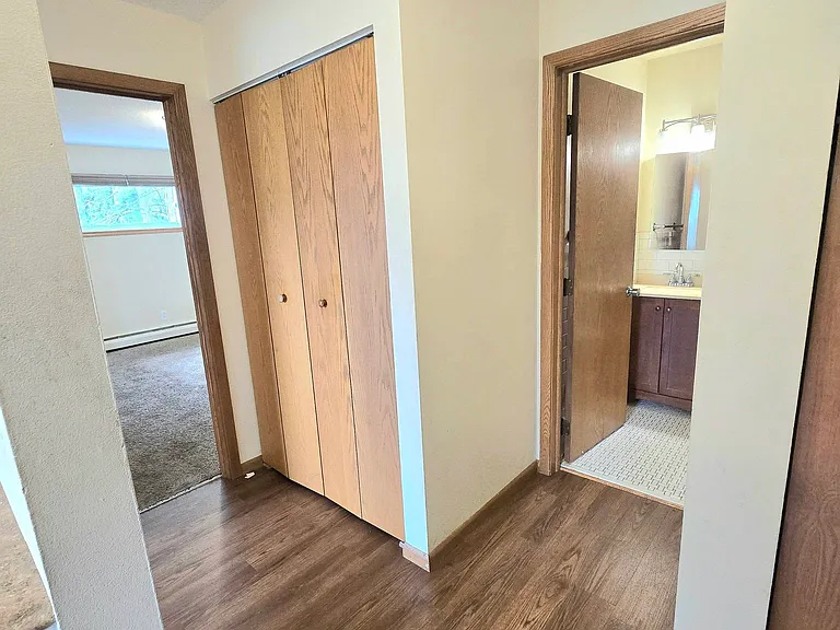340 Marshall Ave #2 — Photo 3