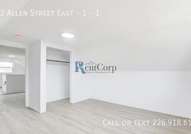 212 Allen St E #1 — Photo 17